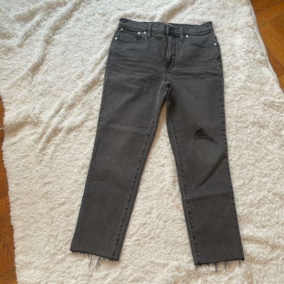 Madewell Women's Gray Distressed Jeans - Picture 1 of 13